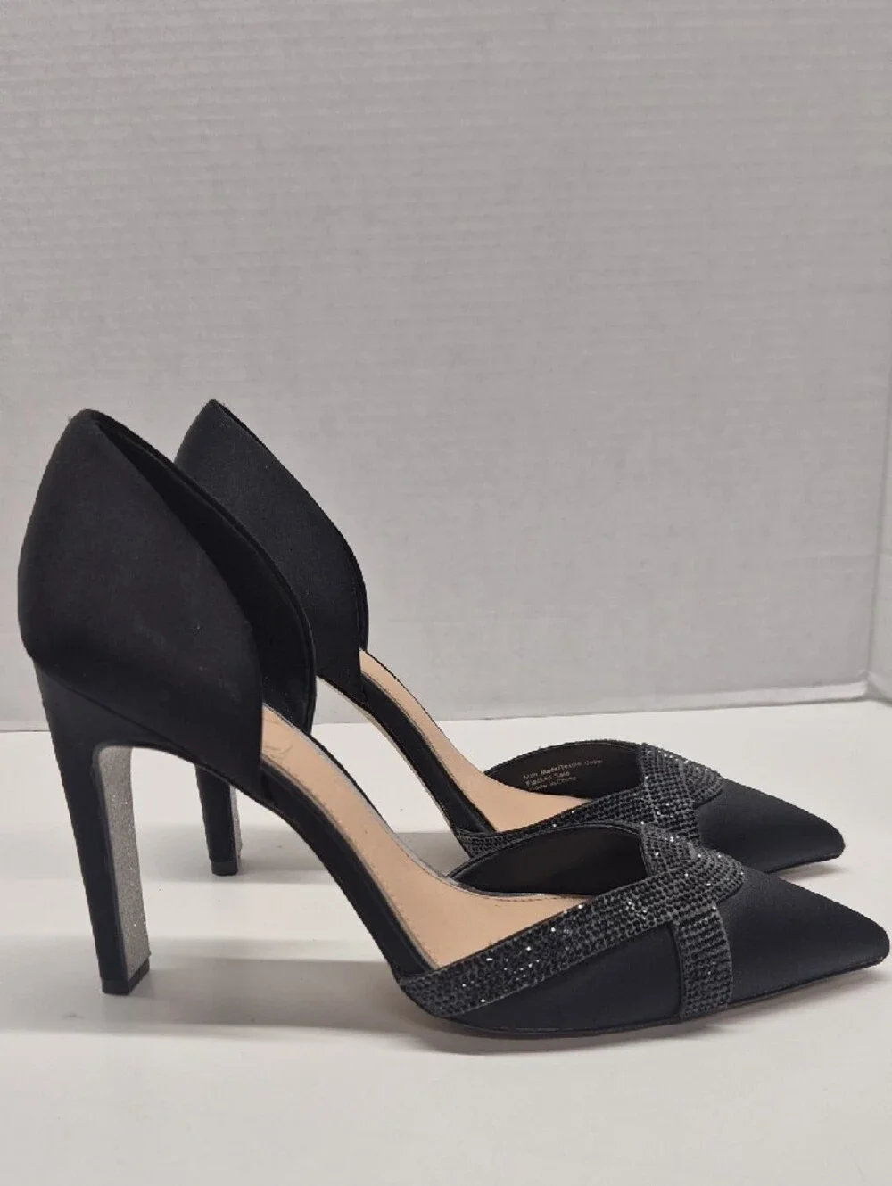 Jewel Badgley Mischka D'Orsay High Heels Satin Pointed Toe Rhinestone Black 9.5